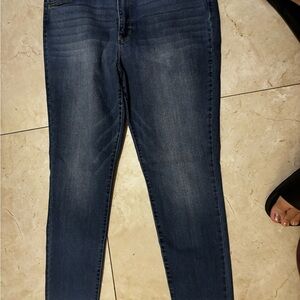 Dark Blue Skinny Jeans with Distressed Look and Textured Denim
